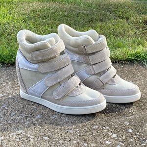 ALDO wedge sneaker boot size 7.5